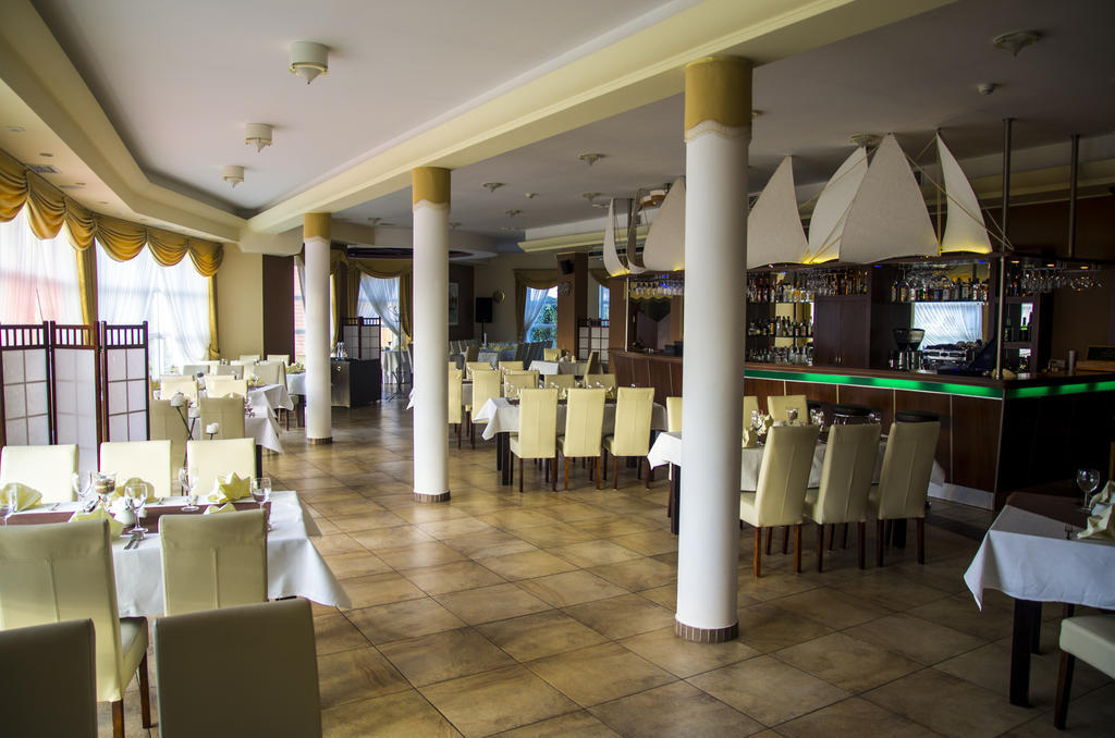 Hotel Morze Ustka Bagian luar foto