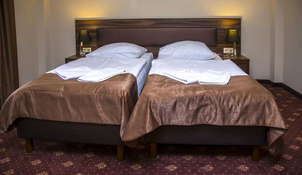 Hotel Morze Ustka Bagian luar foto