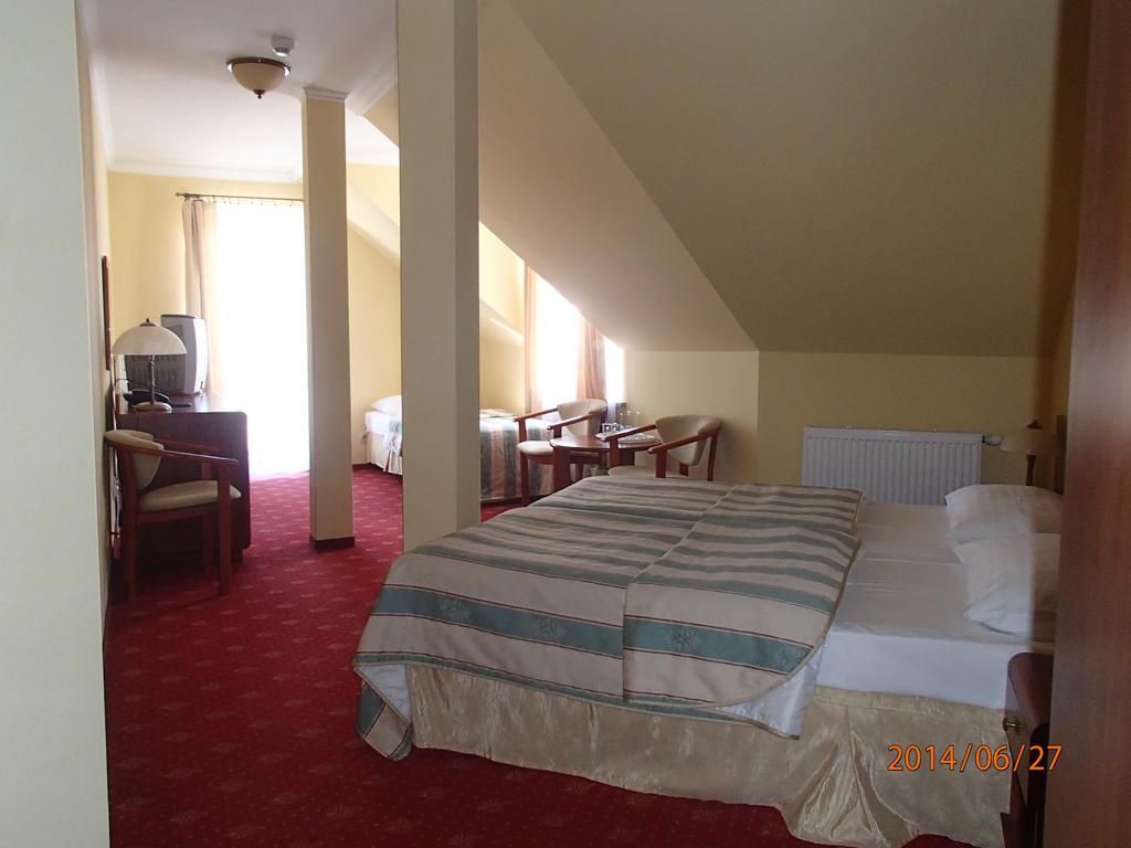 Hotel Morze Ustka Bagian luar foto