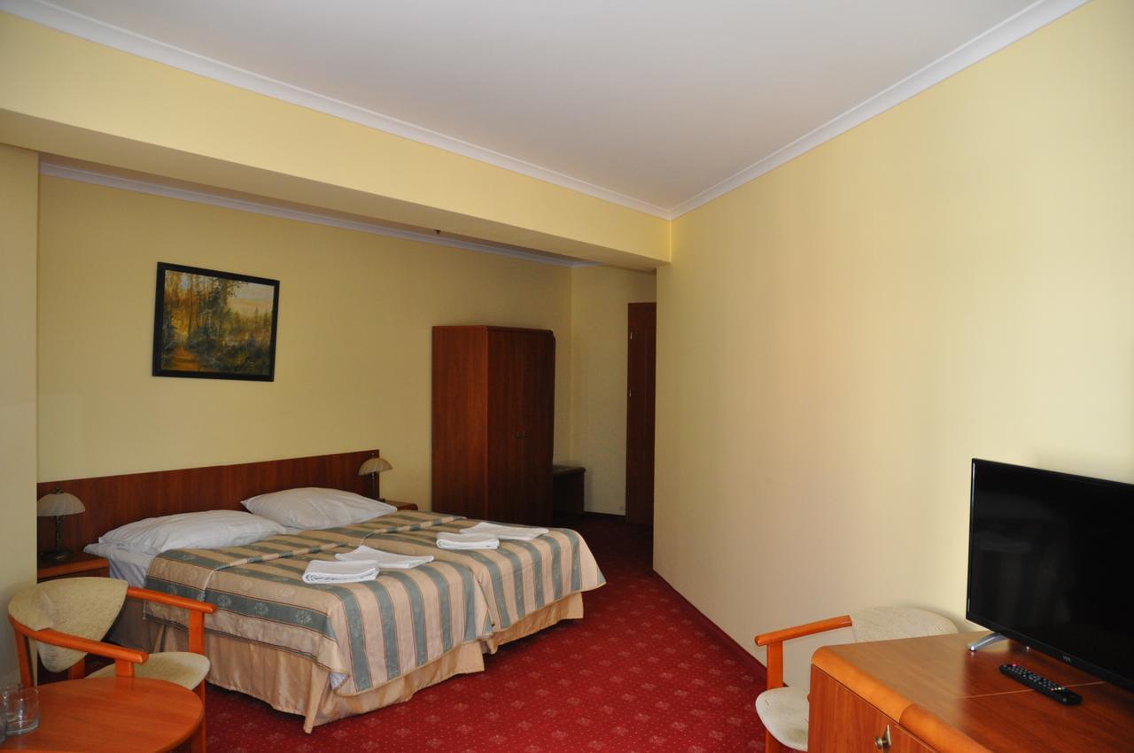 Hotel Morze Ustka Bagian luar foto