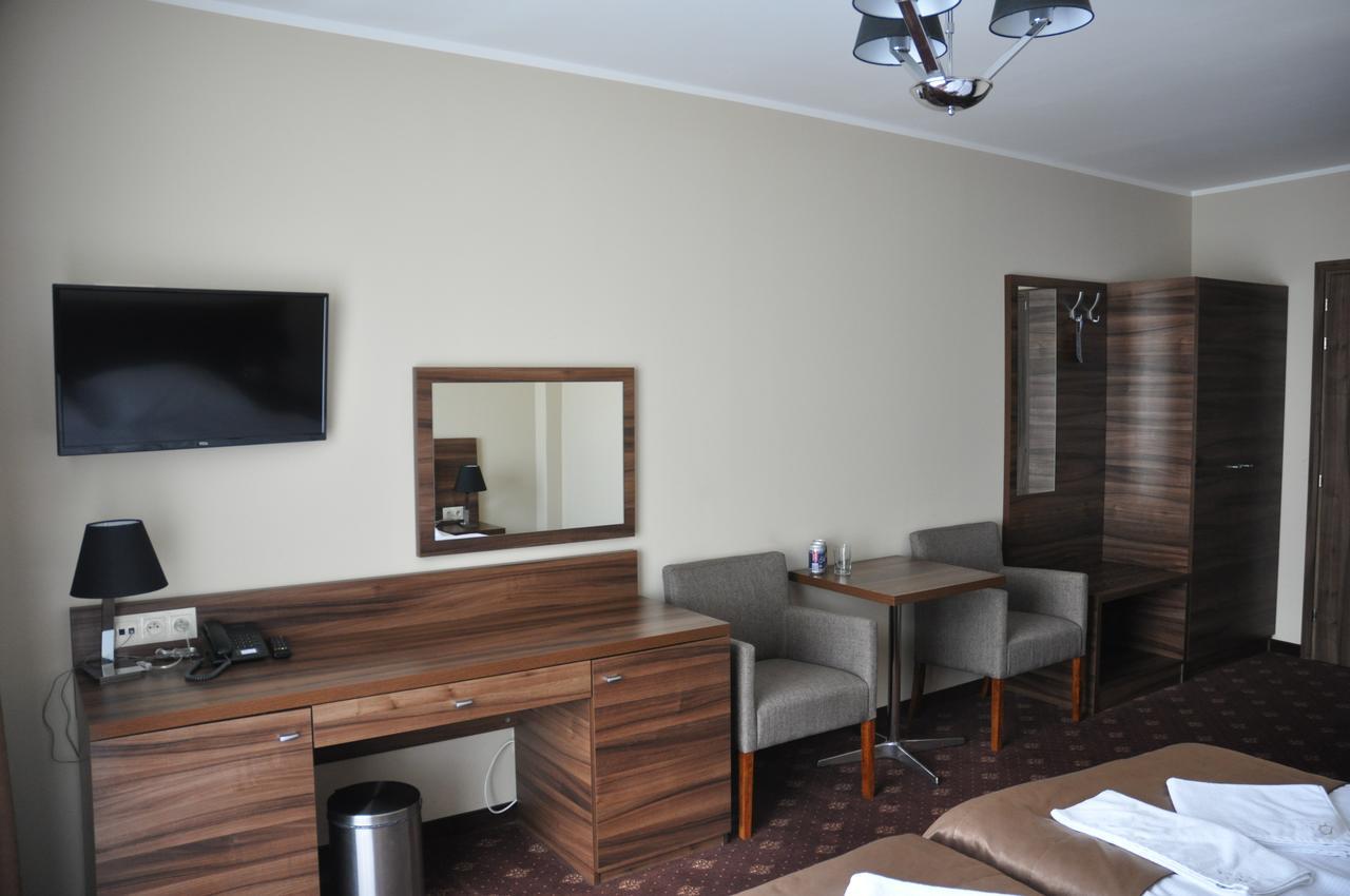 Hotel Morze Ustka Bagian luar foto