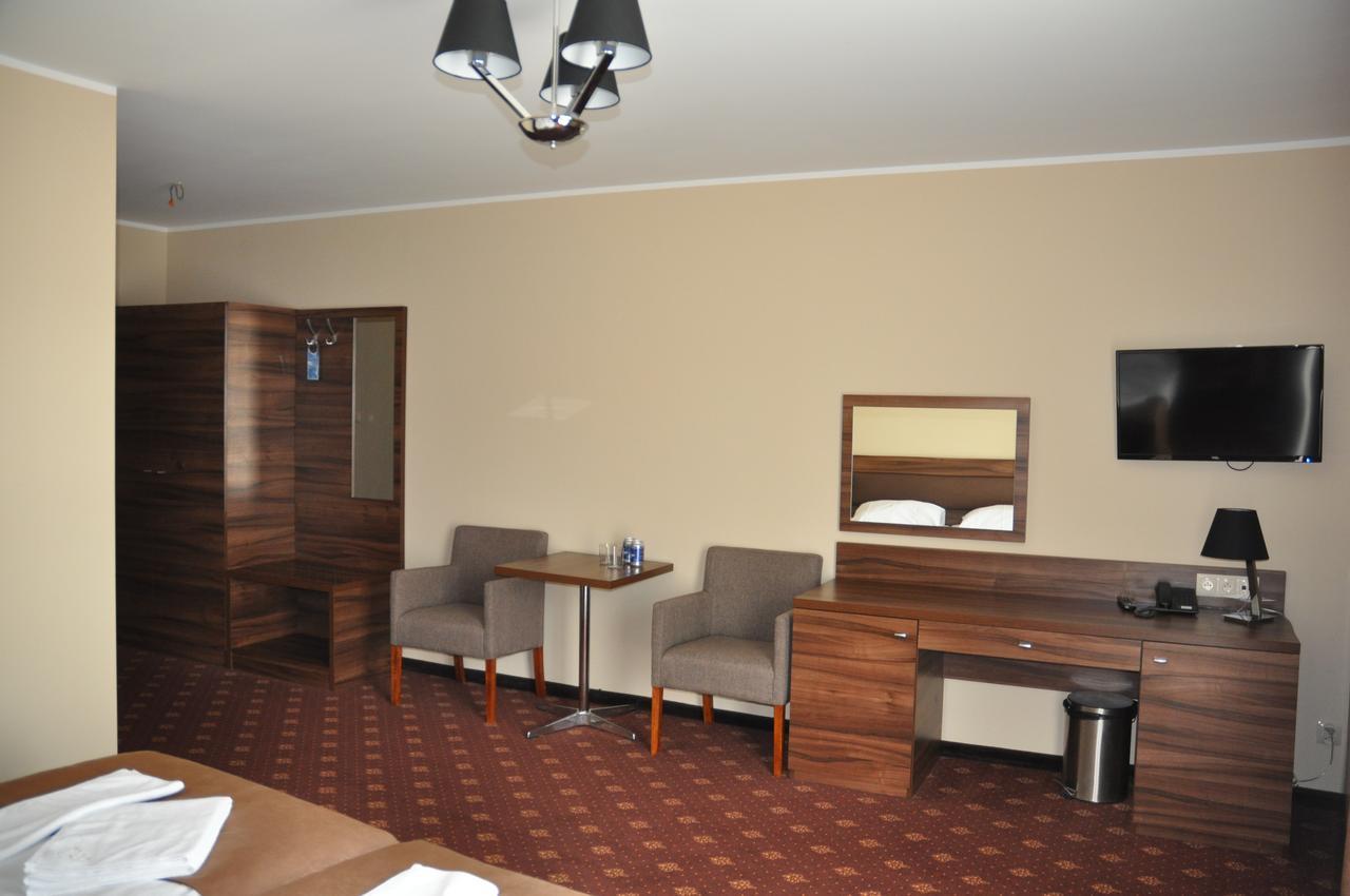 Hotel Morze Ustka Bagian luar foto