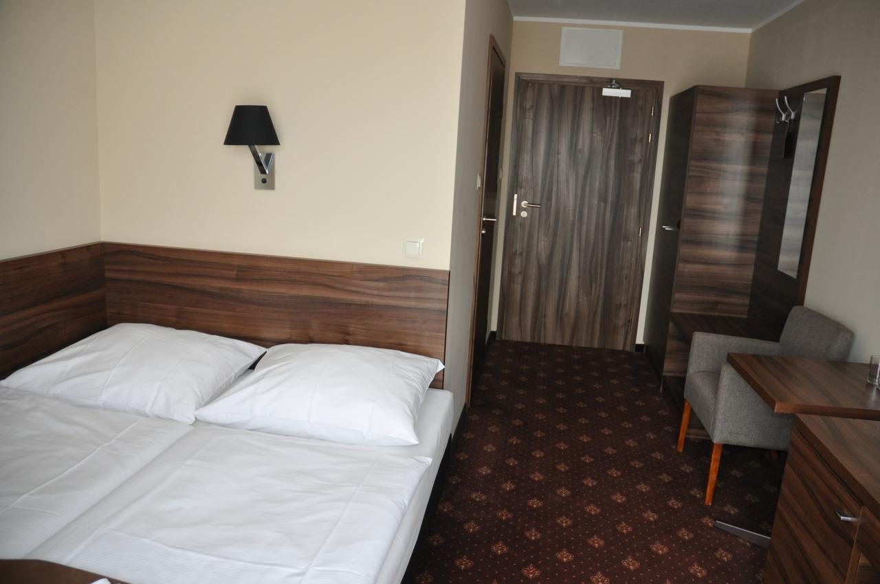 Hotel Morze Ustka Bagian luar foto