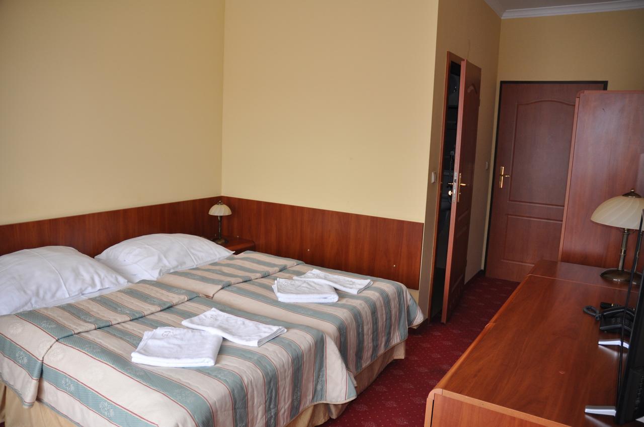 Hotel Morze Ustka Bagian luar foto