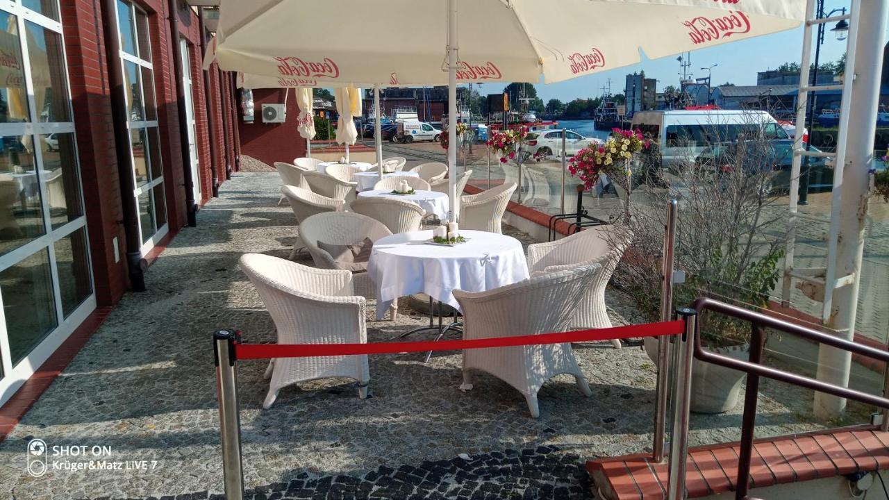 Hotel Morze Ustka Bagian luar foto