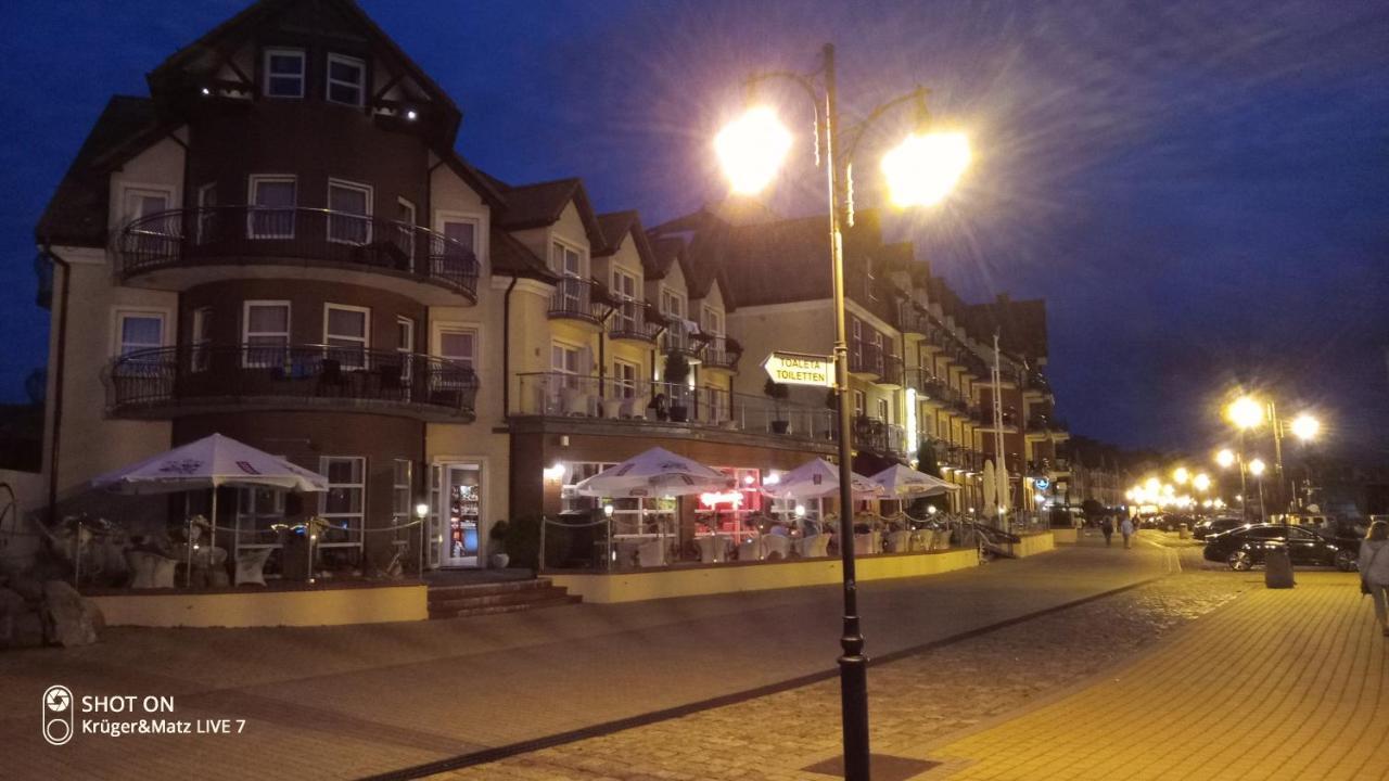 Hotel Morze Ustka Bagian luar foto